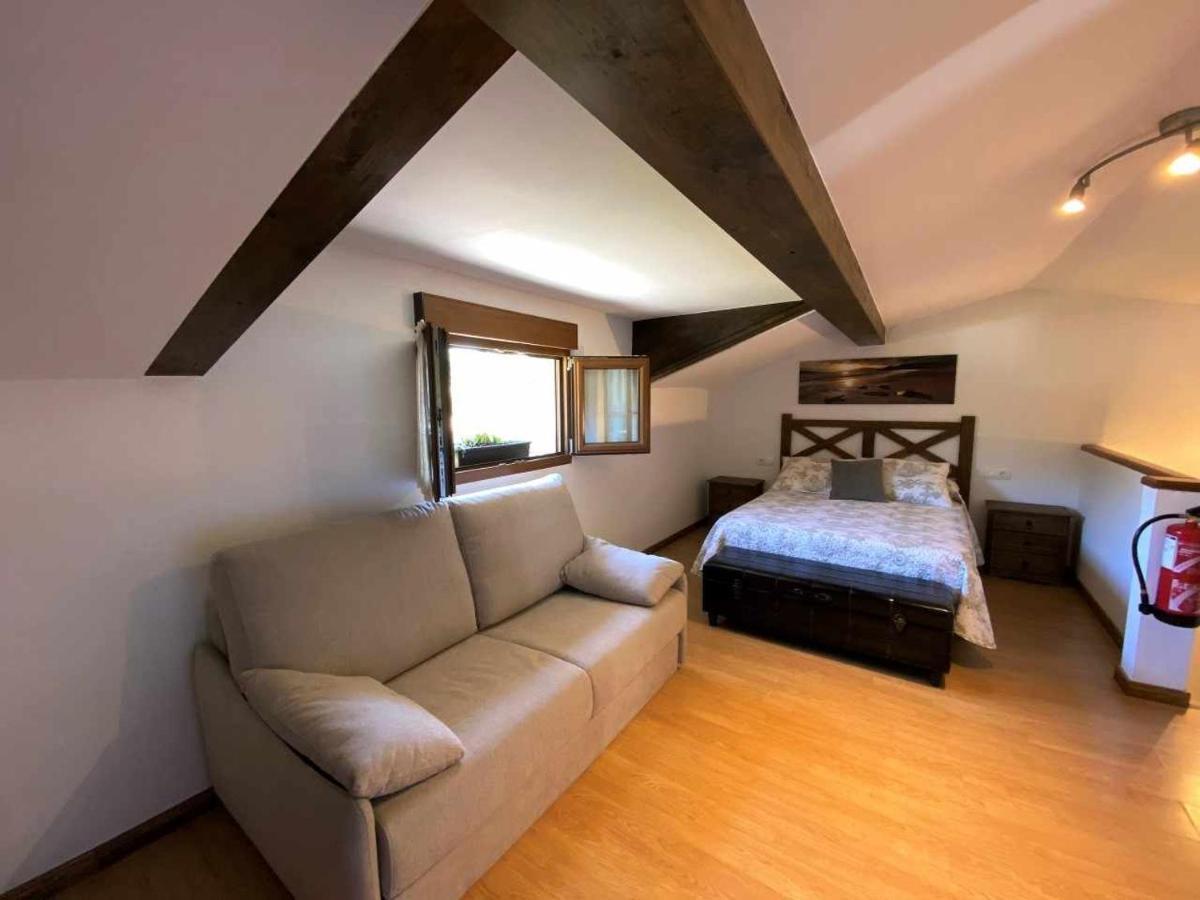 Casa Maribel Onís מראה חיצוני תמונה